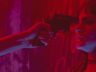 Charlize theron & софія boutella | atomic білявка (2017)