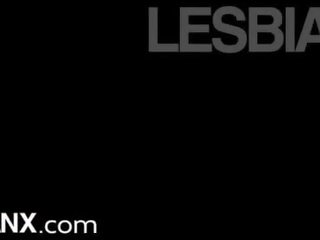 Lesbianx - didelis užpakaliukas analinis lesbiečių whitney wright & arietta adams