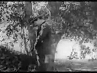 आंटीक सेक्स चलचित्र 1915 एक फ्री सवारी